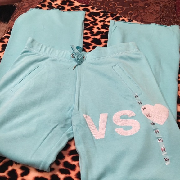 Victoria’s Secret sweatpants - Picture 1 of 1